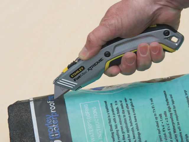 Stanley 0-10-789 Fatmax Retractable Twin Blade Knife STA010789