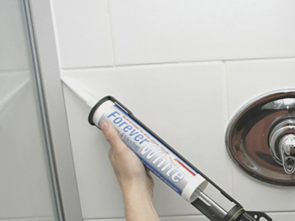 Everbuild 858495 Forever White Bath Sealant White 295ml EVBFOREVERWH